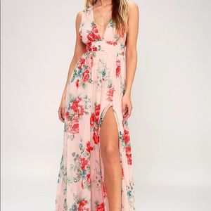 Lulus Blush Floral Print Maxi Dress. Size S.